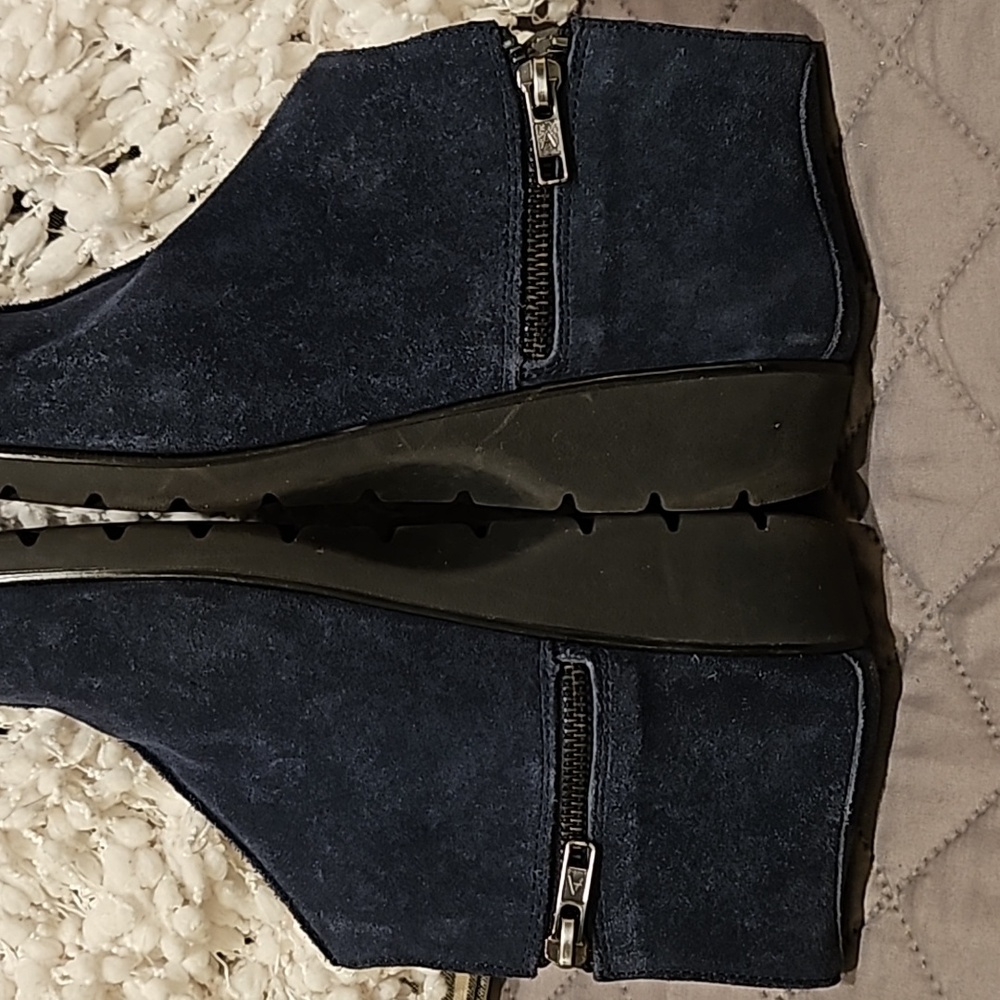 Aerosoles Booties - Picture 12 of 15